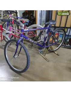 Bicicleta de montaña bh...